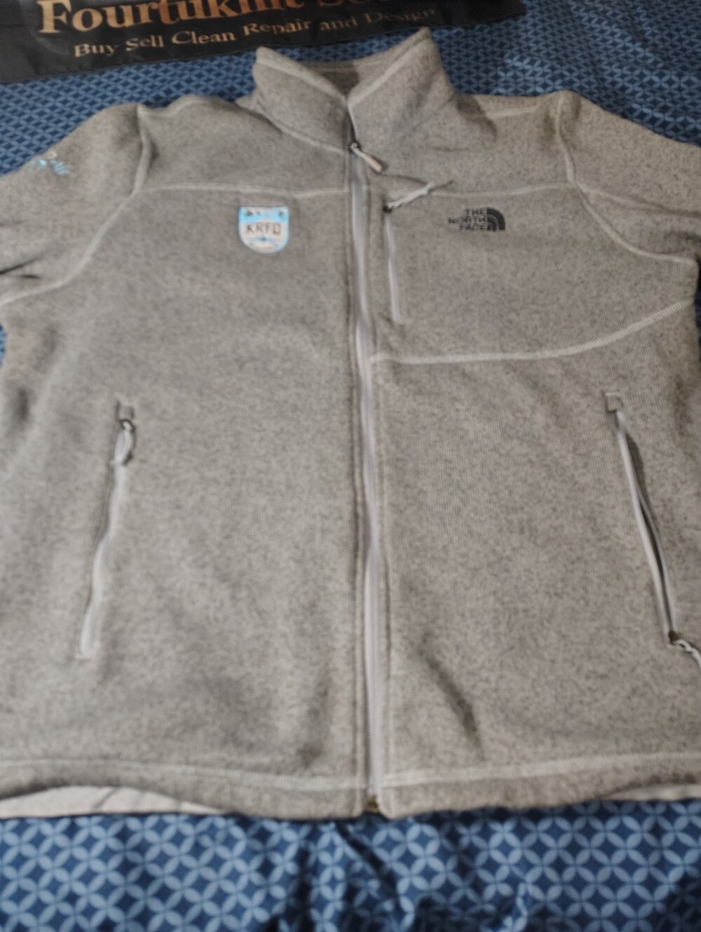The North Face Light Gray Men's Full-Zip Fleece Jacket. Size 2XL.
